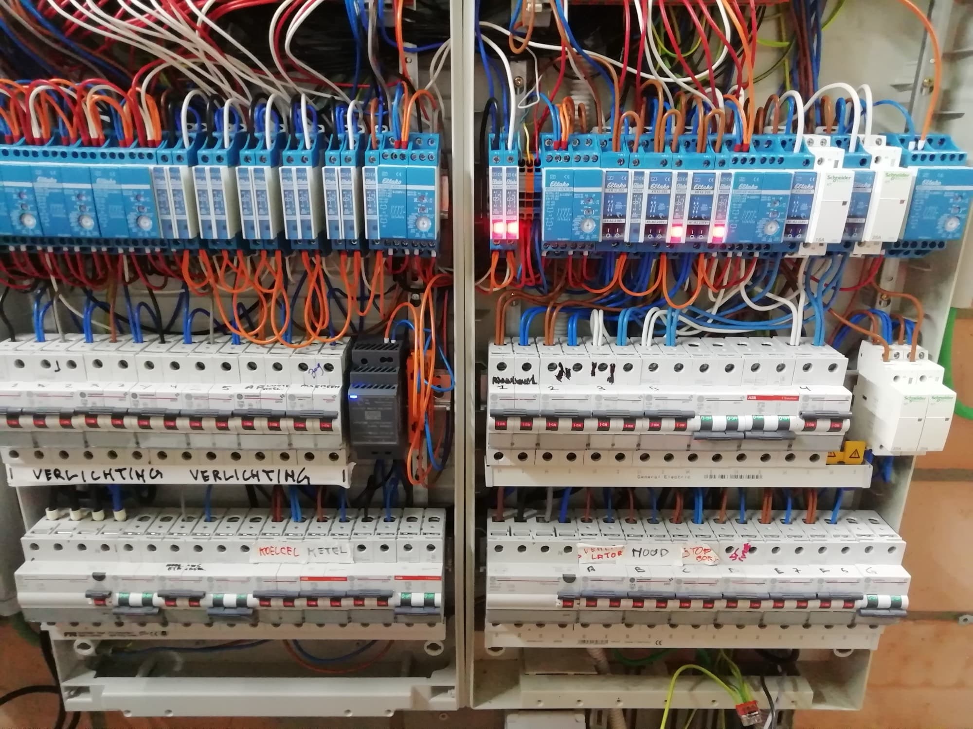 Elektrische sturing in winkelruimte (project STA)