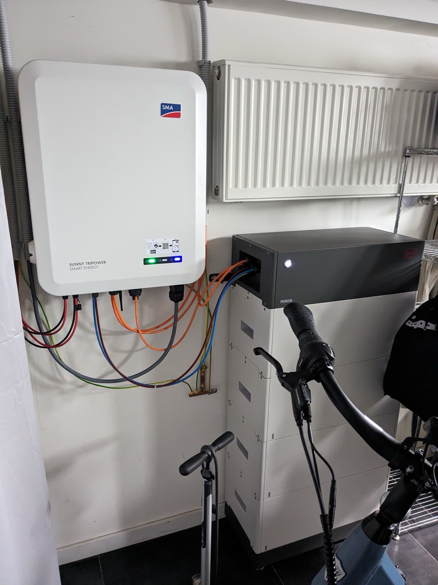 Thuisbatterij gekoppeld aan zonnepanelen (project BCT)