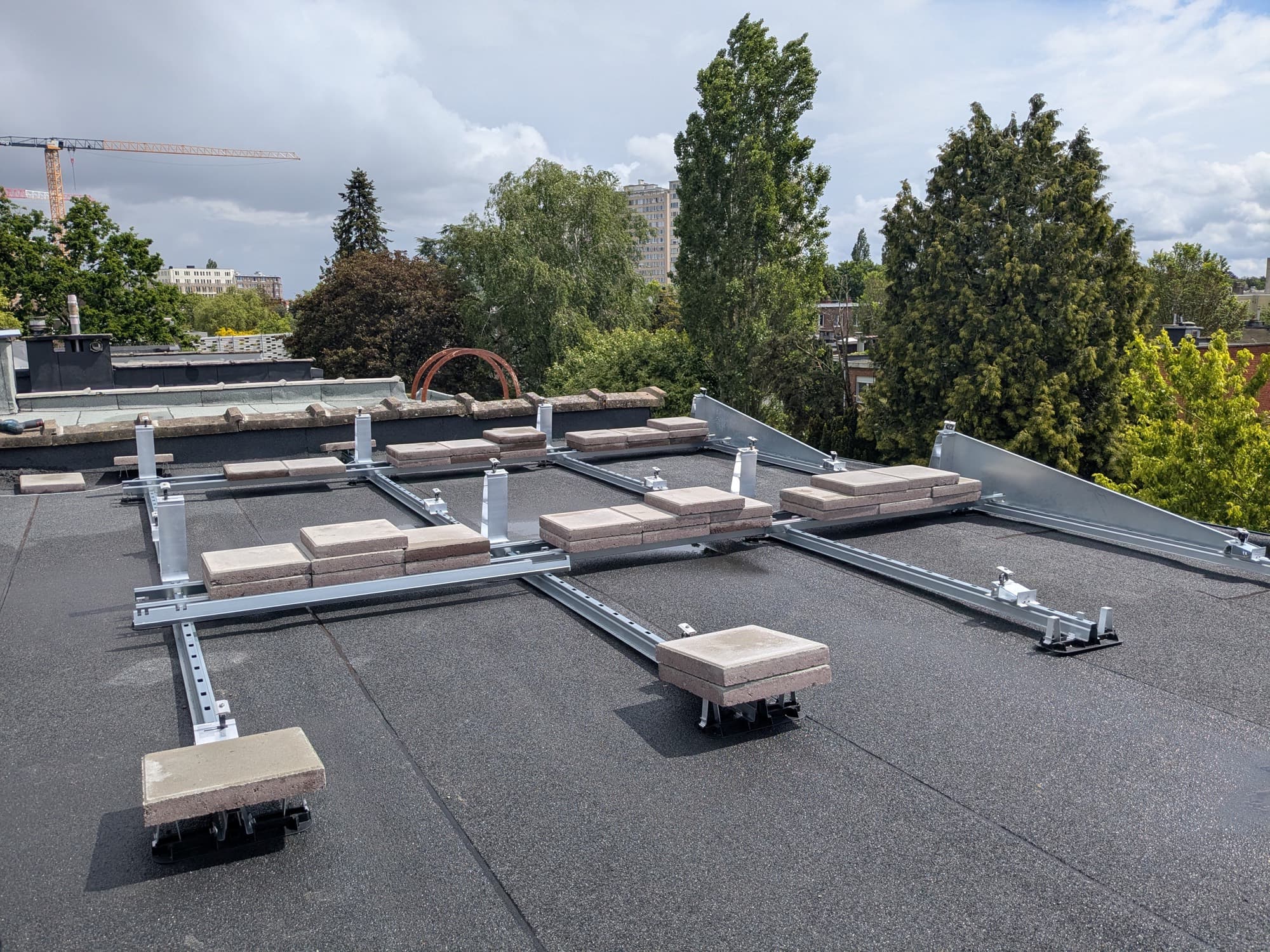 Zonnepaneleninstallatie op woning (project HVT)