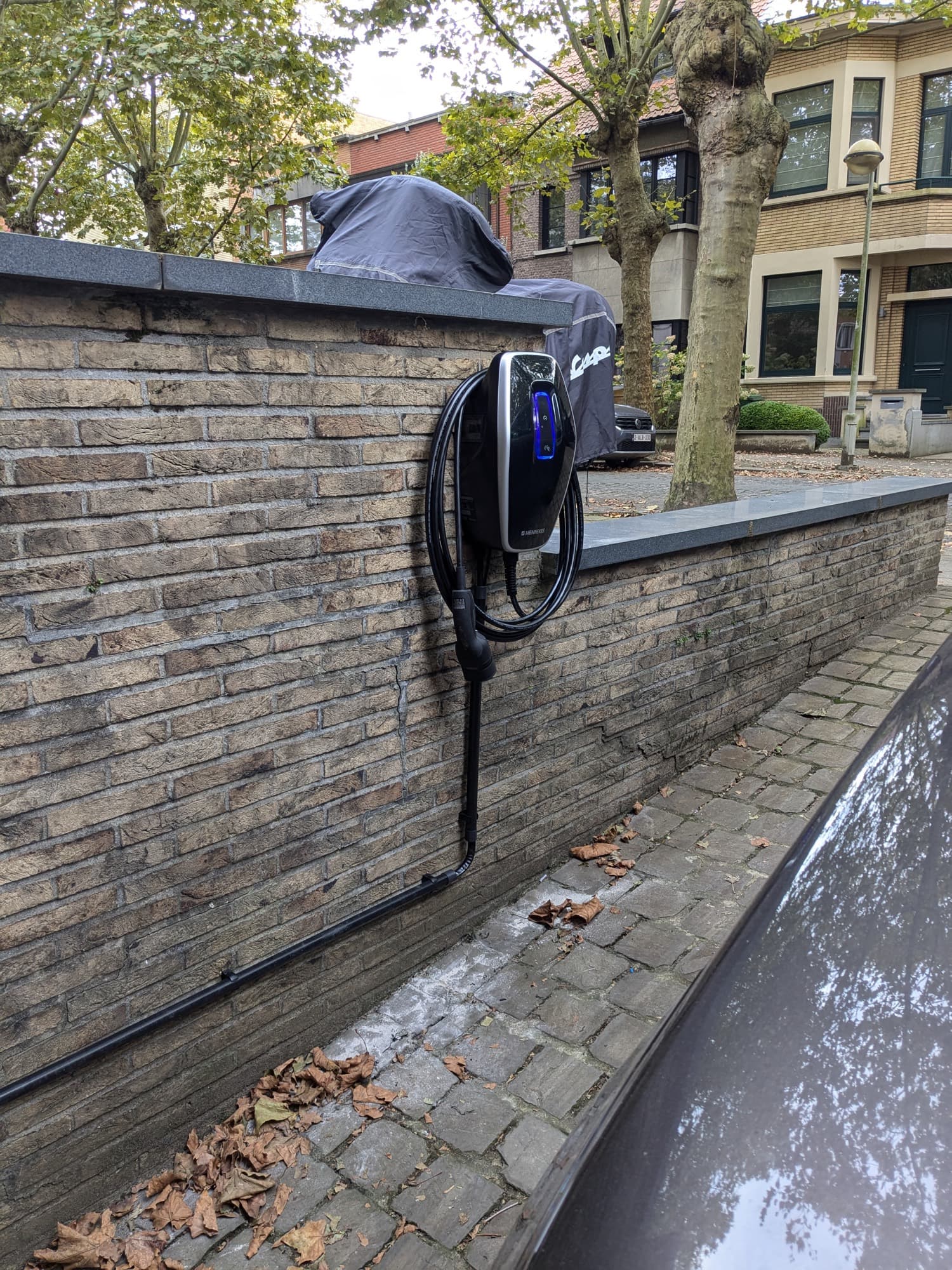 Laadpaal voor elektrische wagen aan woning (project BCT)
